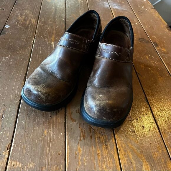 Ariat Santa Cruz Brown Mocha Leather Slip On ATS Clogs 93927 - Picture 3 of 7